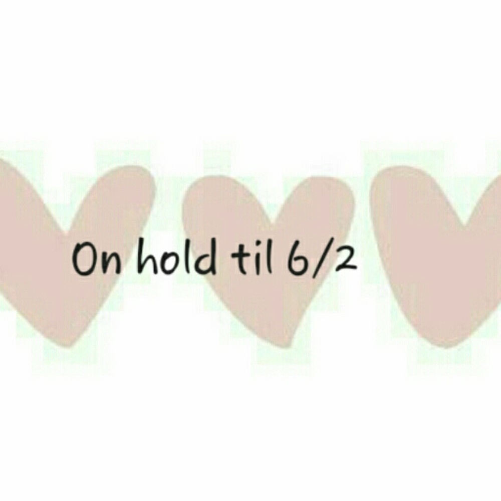 Hold 4 pgardner52 Not for sale